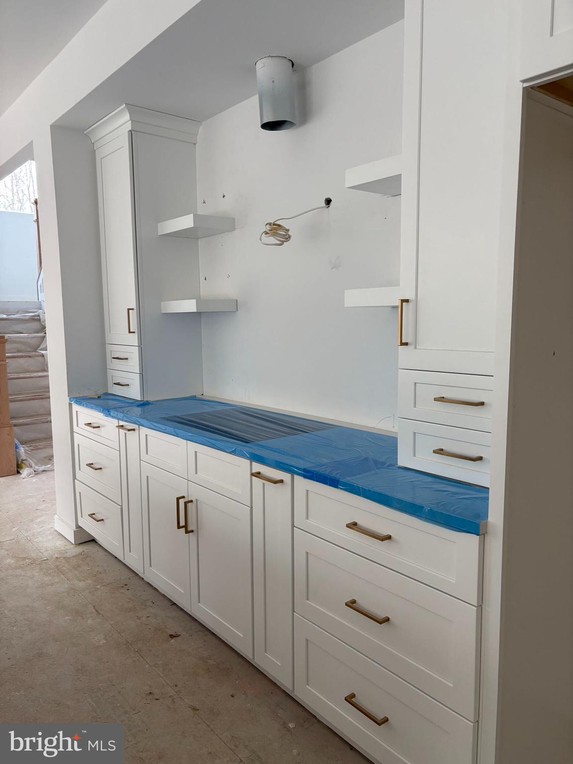 MILLERSVILLE - Residential