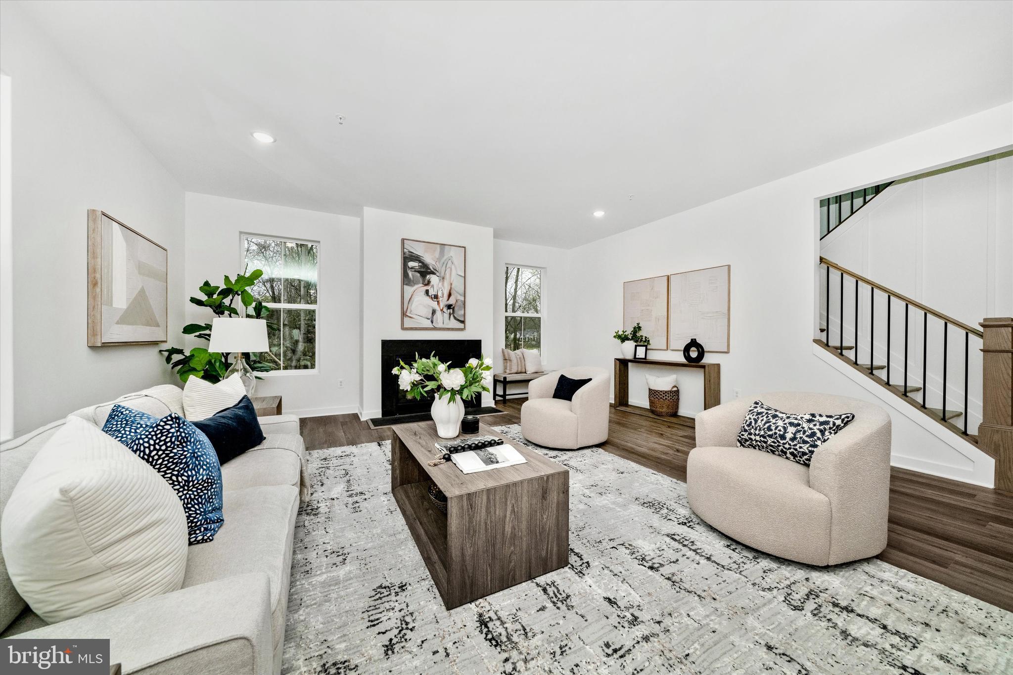 MILLERSVILLE - Residential