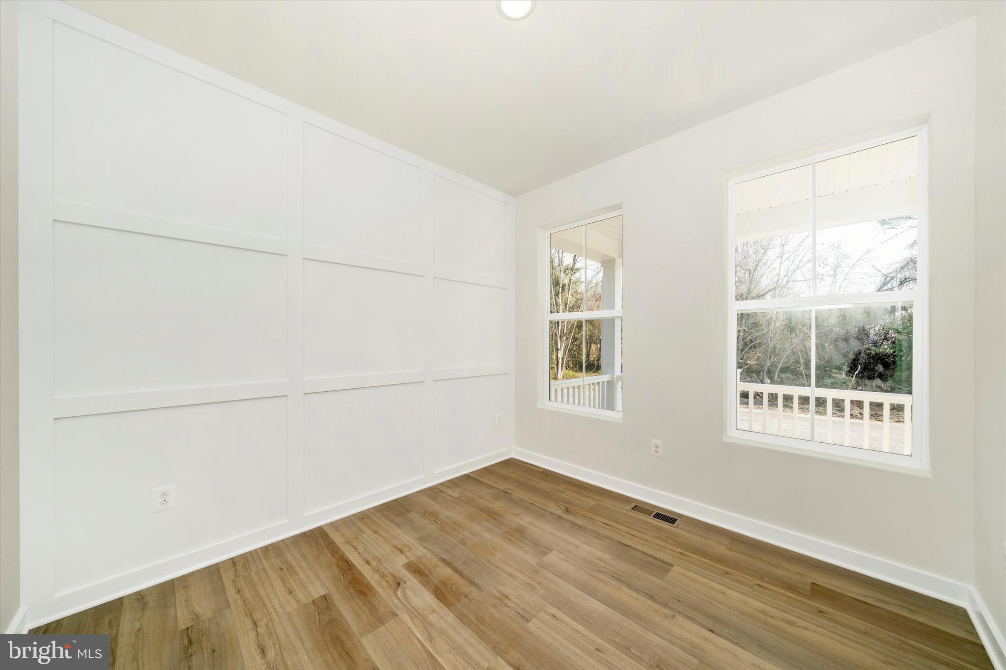 MILLERSVILLE - Residential