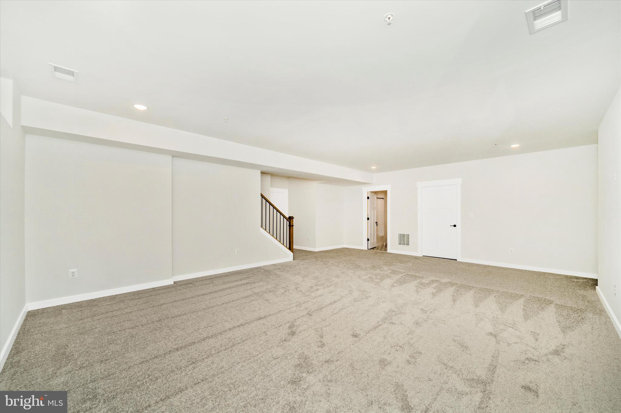 MILLERSVILLE - Residential