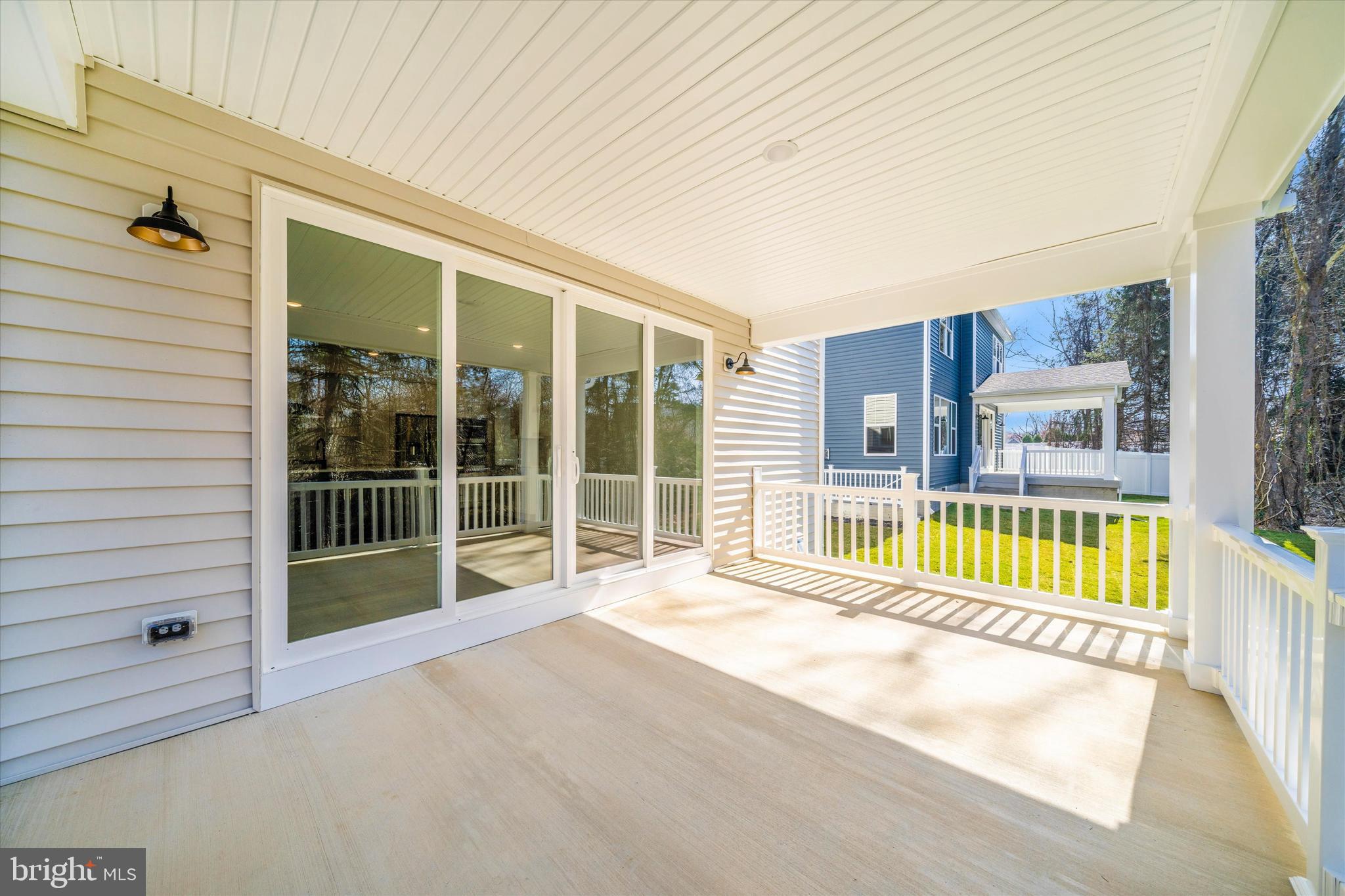 MILLERSVILLE - Residential