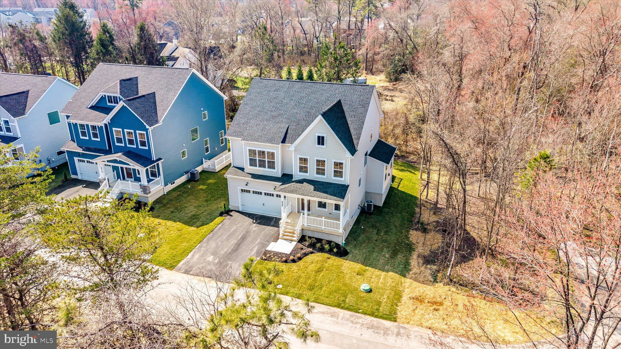 MILLERSVILLE - Residential