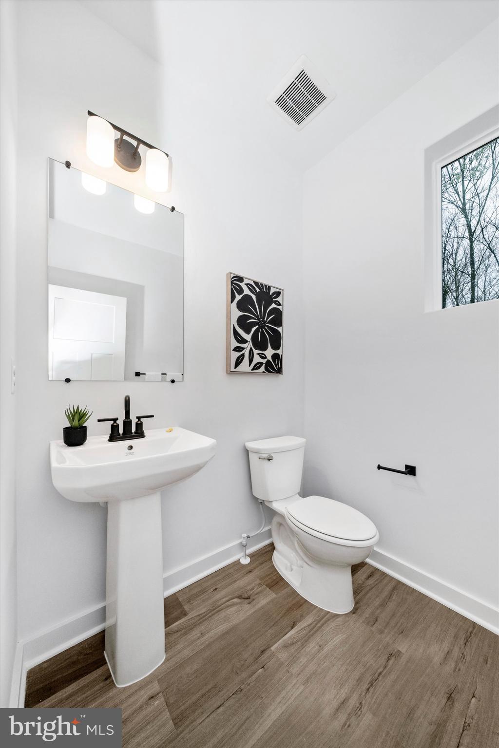 MILLERSVILLE - Residential