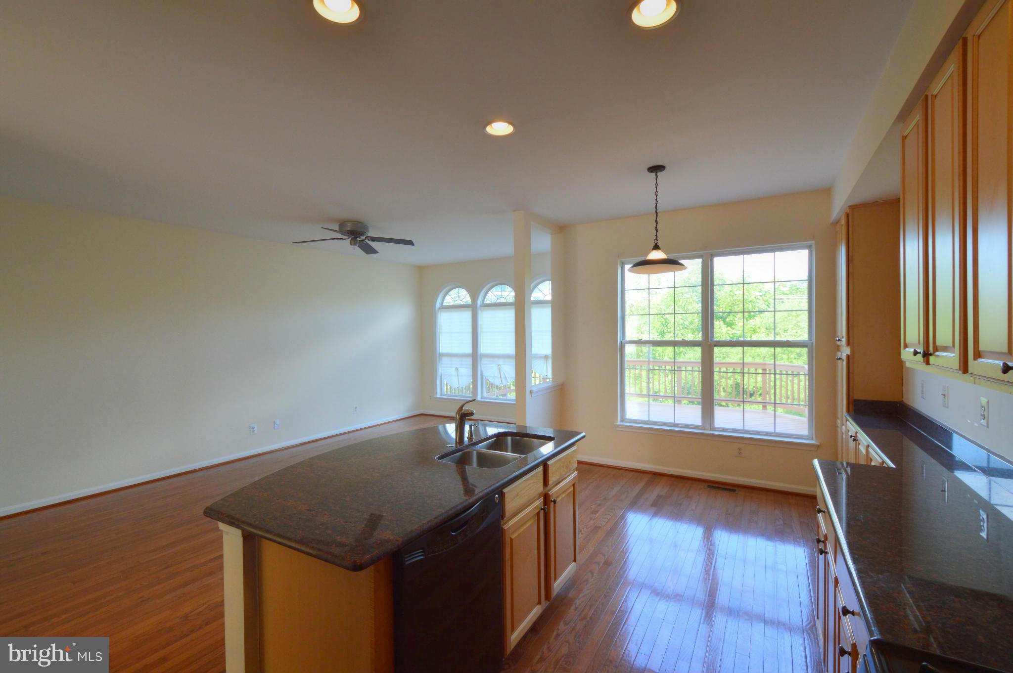 KINCAID FOREST - Residential Lease