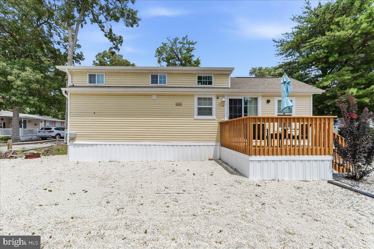 206 STAGECOACH ROAD 1412-1413