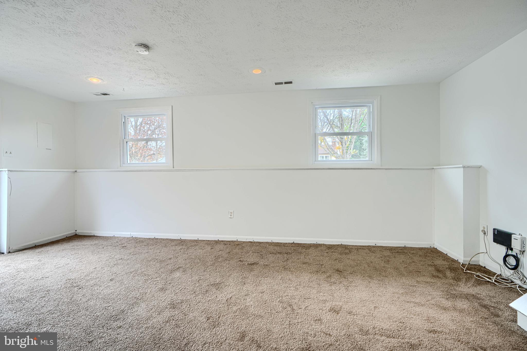 KINGS CONTRIVANCE - Residential