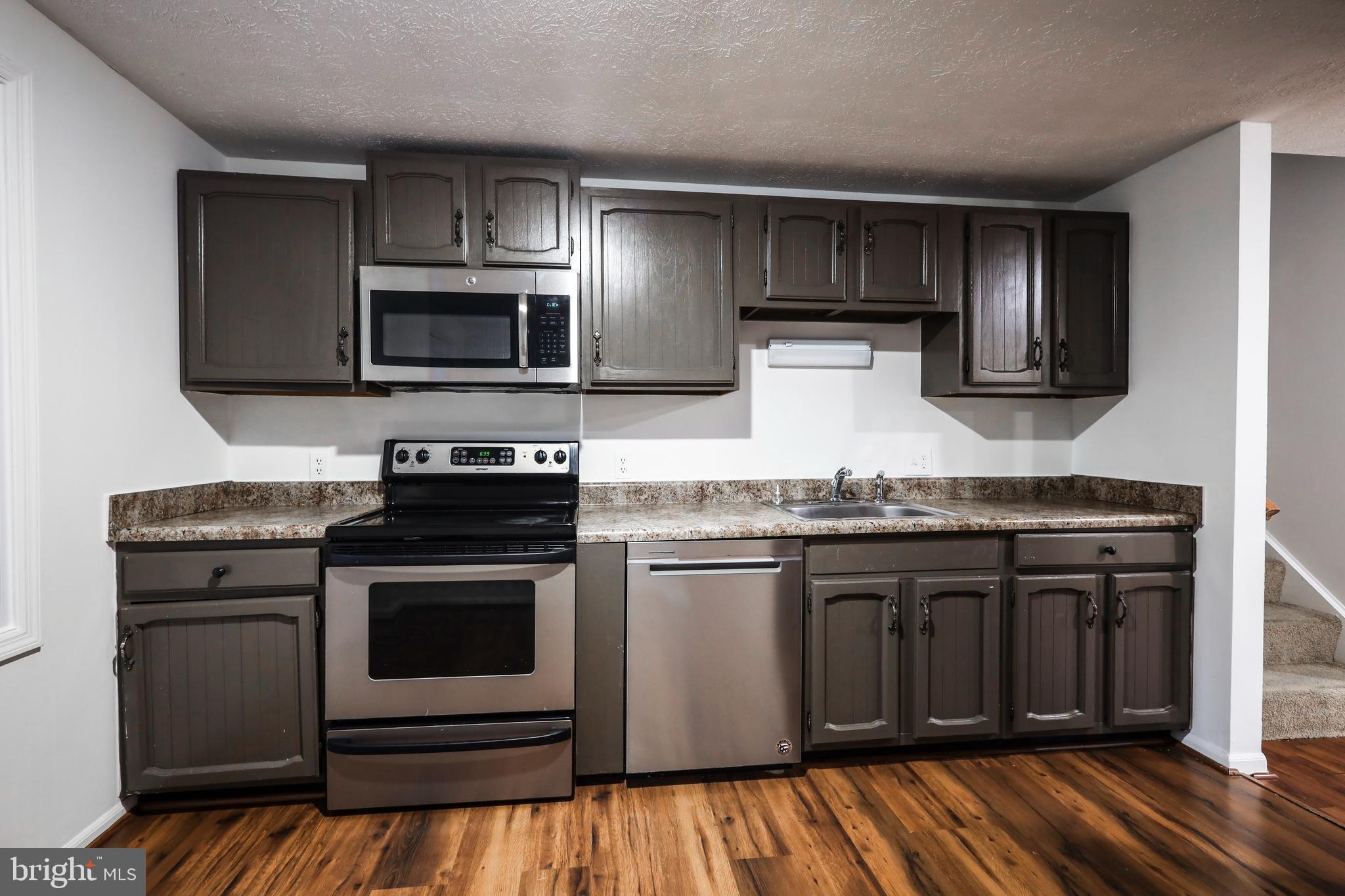 KINGS CONTRIVANCE - Residential