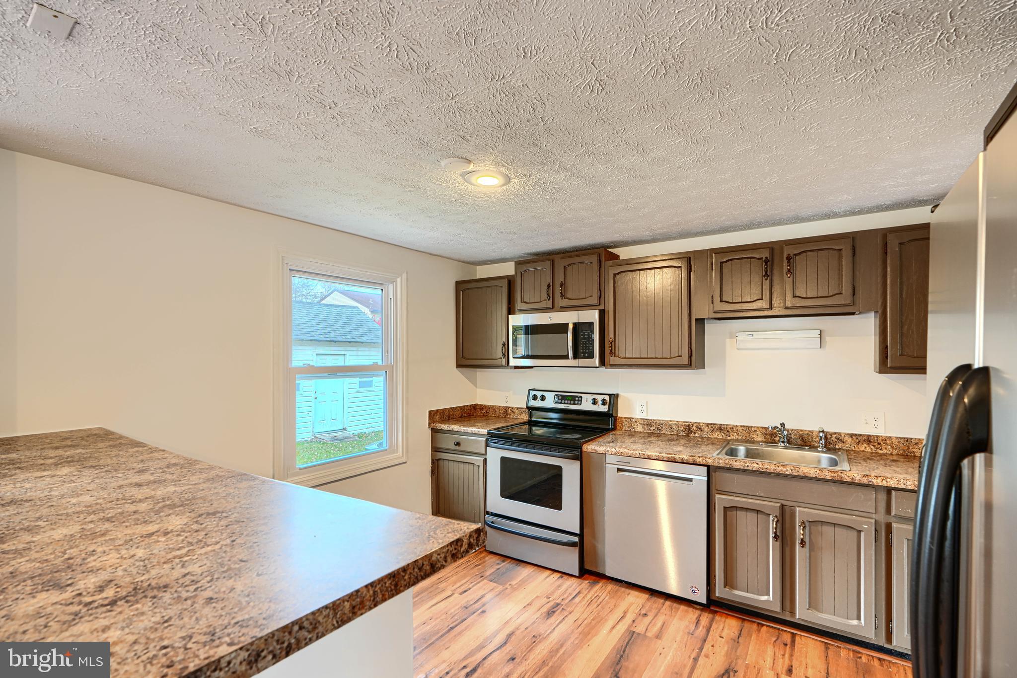 KINGS CONTRIVANCE - Residential