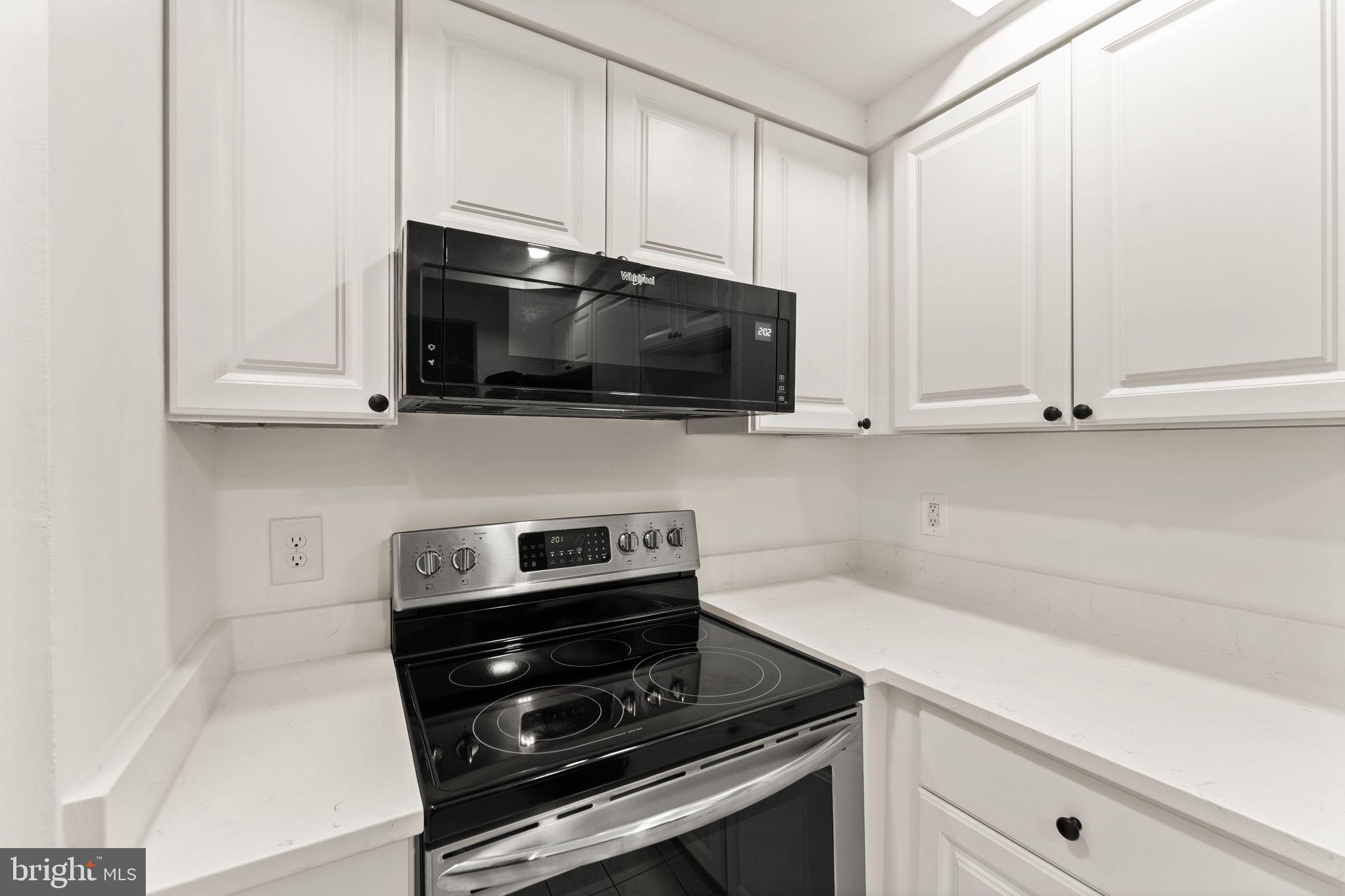 THE COLONIES - Residential