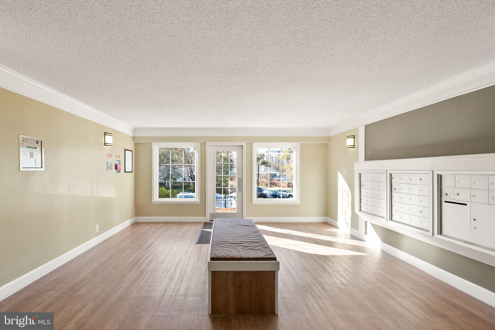 THE COLONIES - Residential