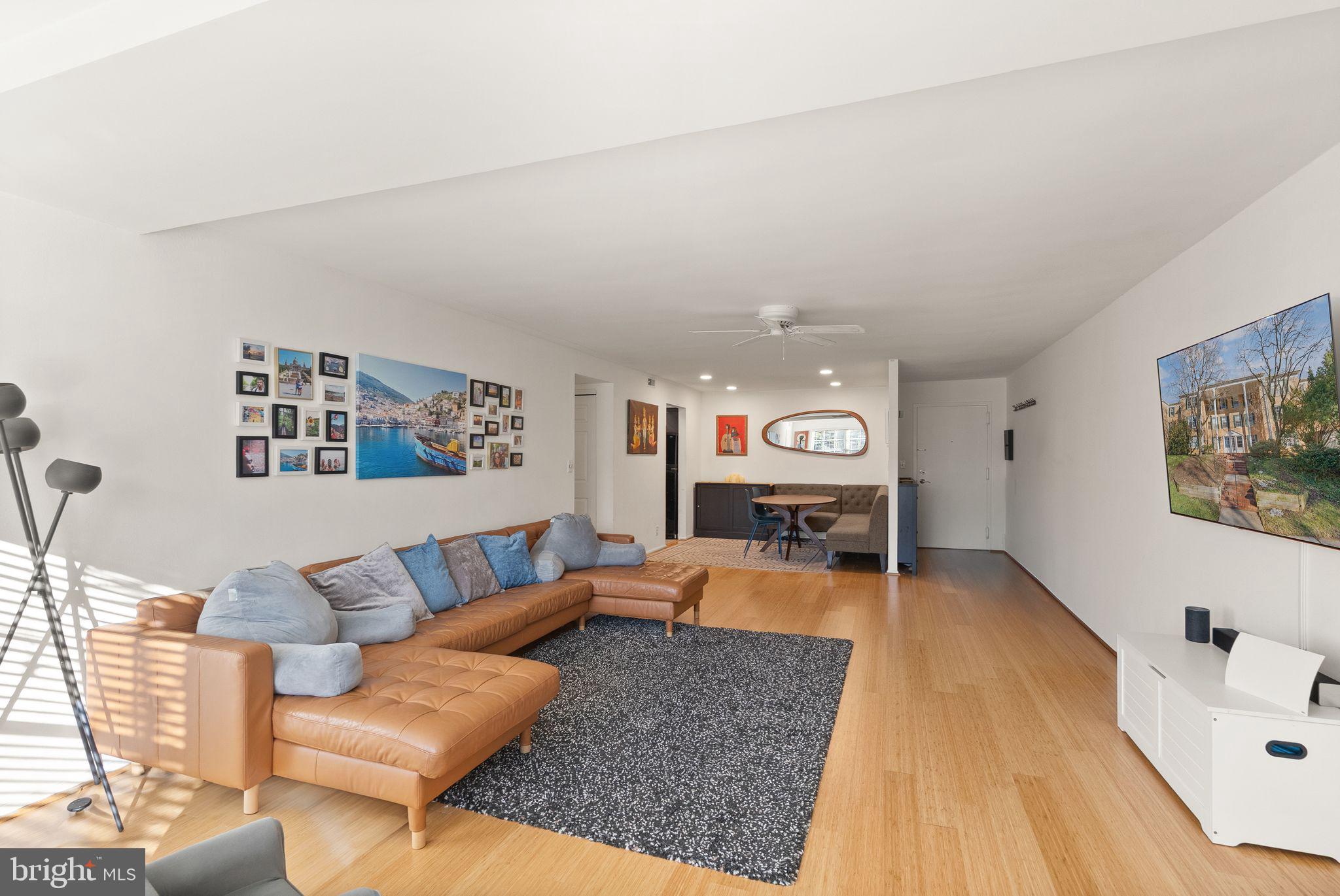 THE COLONIES - Residential