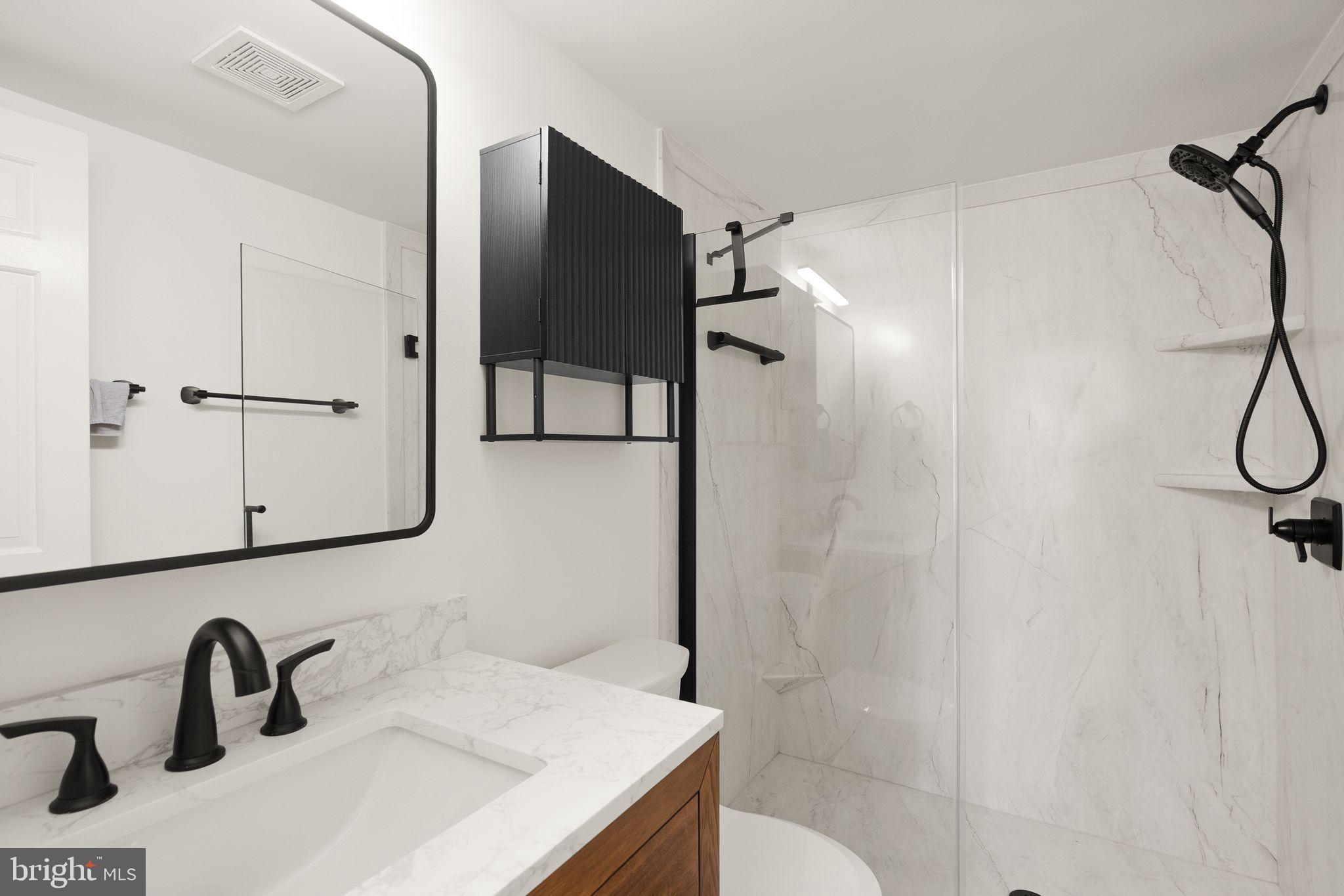 THE COLONIES - Residential