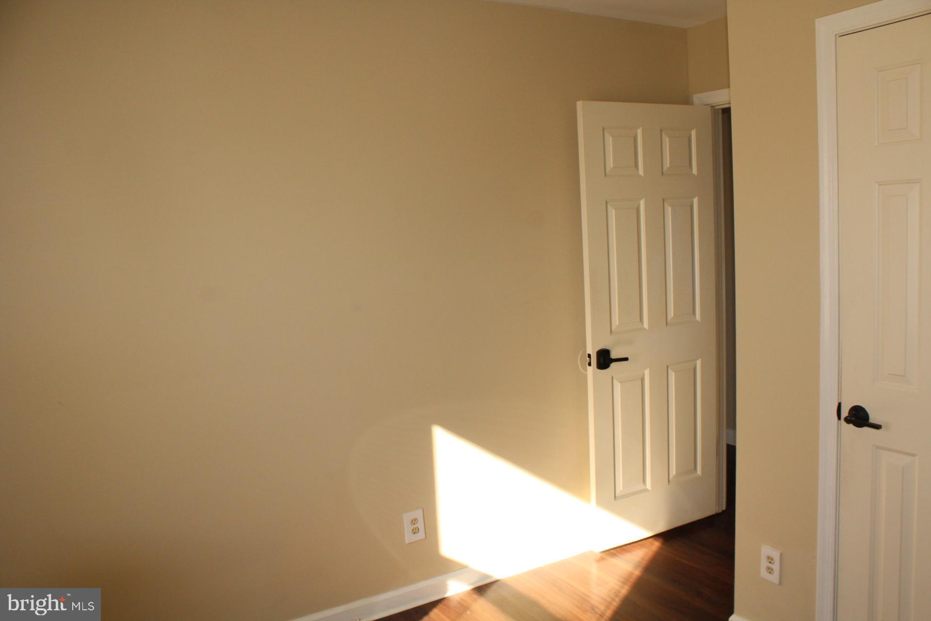 MEADOWBROOK - Residential Lease