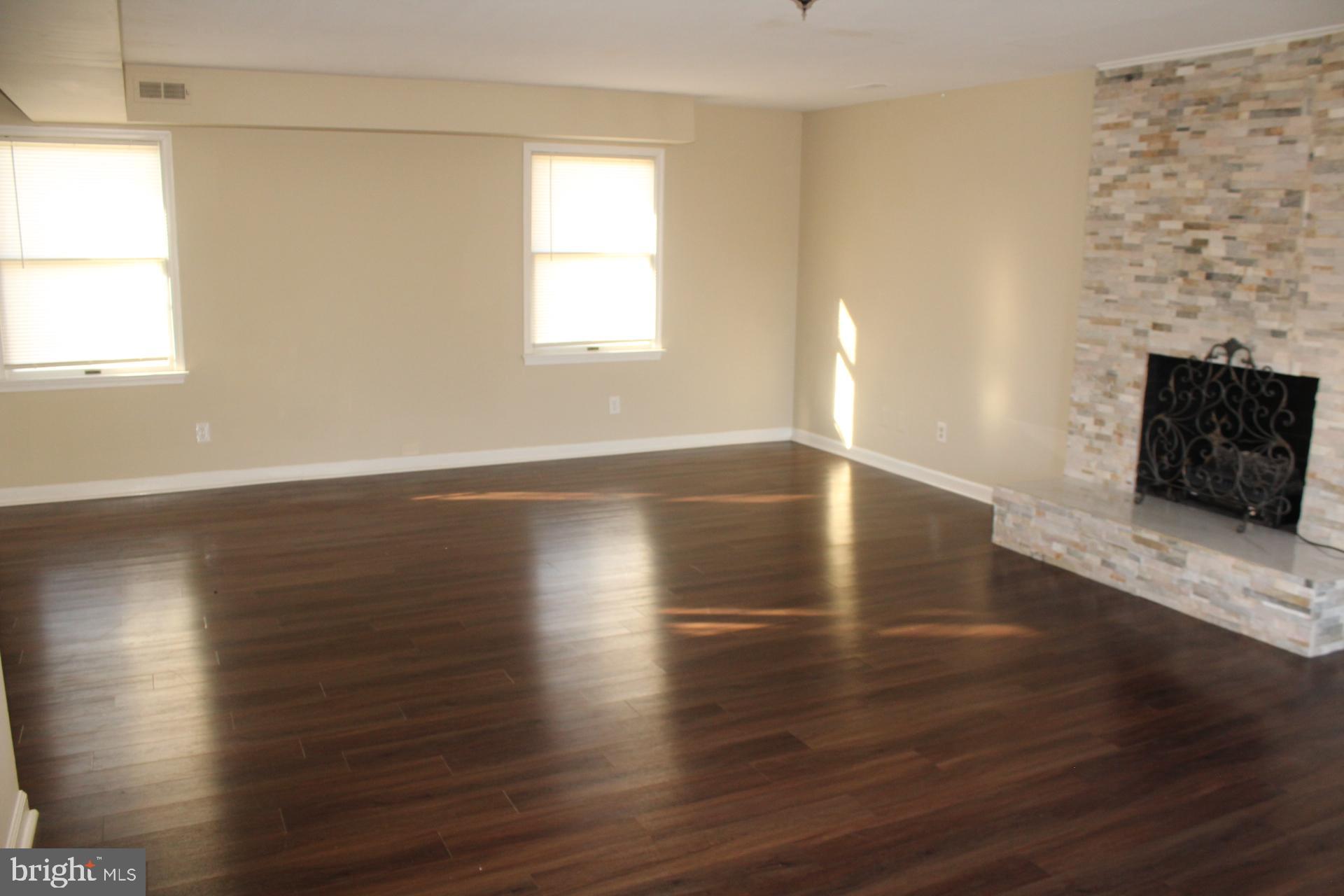 MEADOWBROOK - Residential Lease