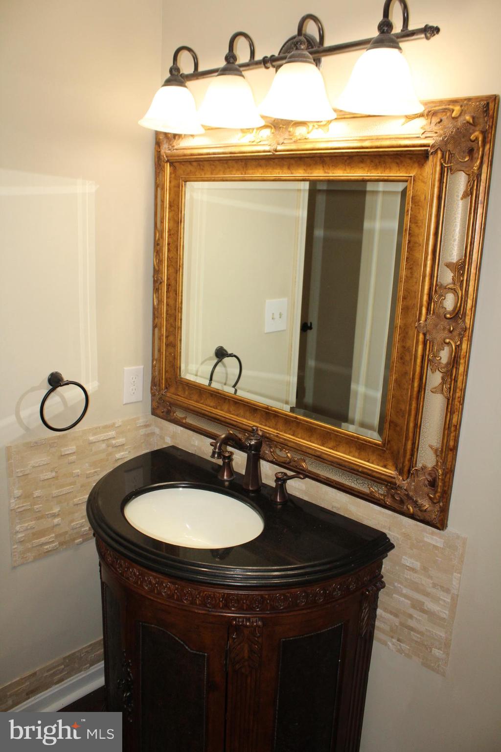 MEADOWBROOK - Residential Lease