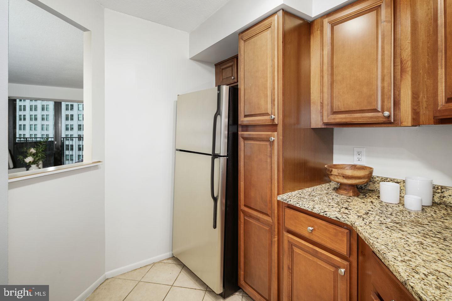 1420 LOCUST STREET 11D