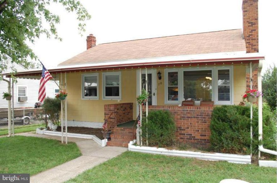 Attention INVESTORS! SHORT SALE APPROVED. Great for Cash buyer! Rancher is located in a quiet cul de sac with fully fenced yard and large shed. Sliders off kitchen to a covered deck with built in seating. Full basement. All bedrooms on the main floor, newer furnace, living room w/wood burning fireplace. Off street parking. Third party approved just bring contract!