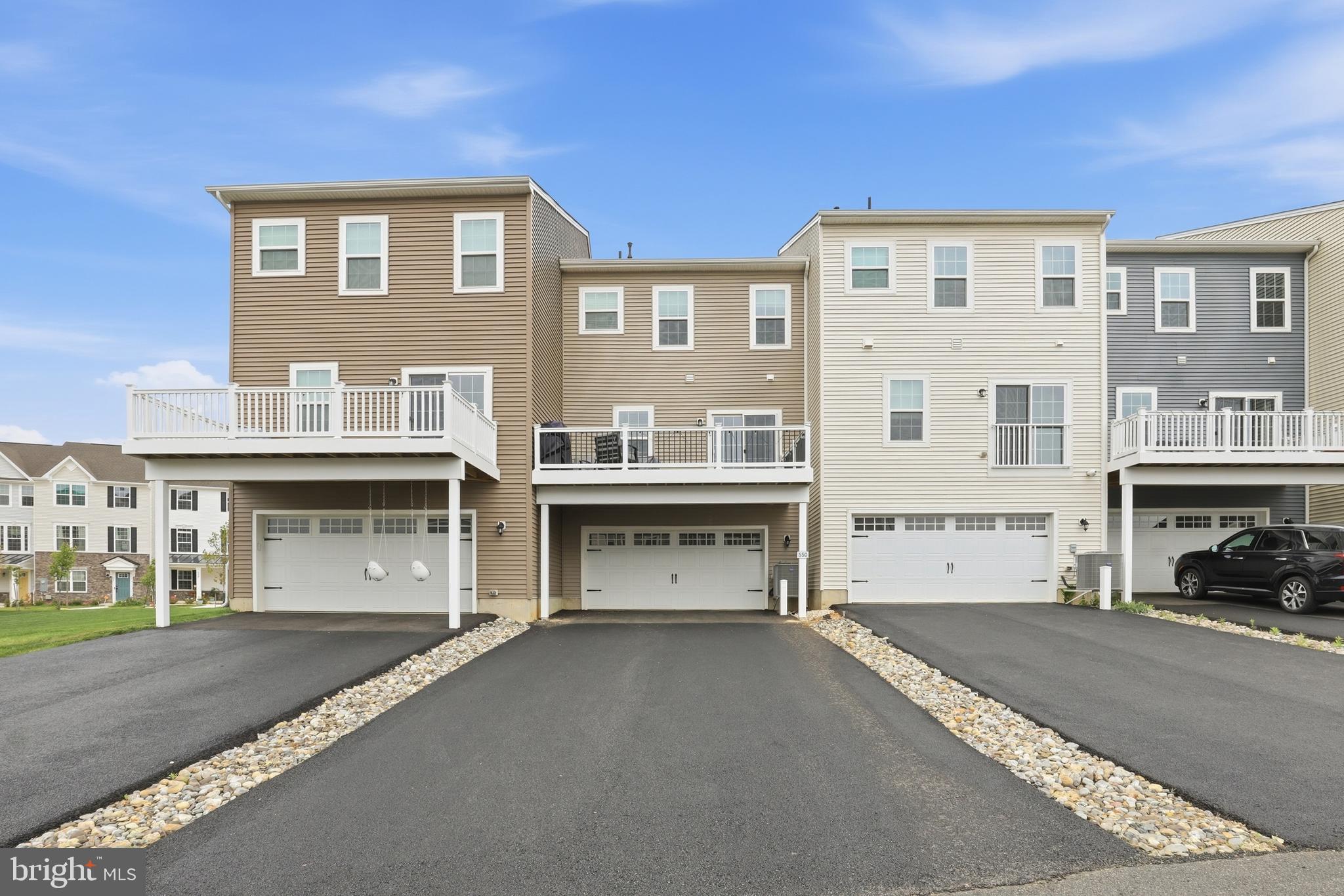 BRIGHTON -HAMLET 4 - Residential