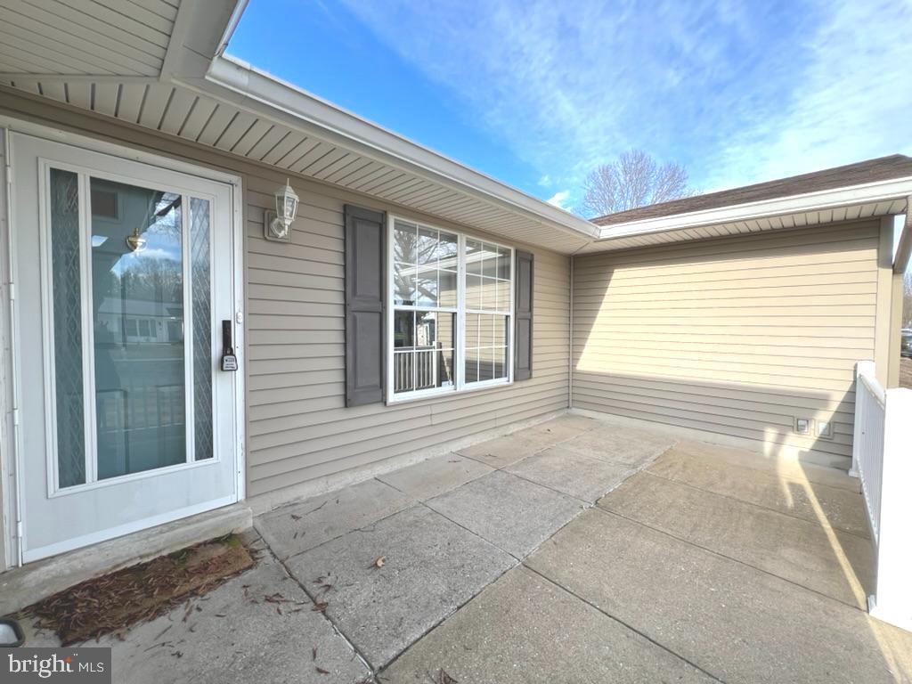 8220 GRAINFIELD ROAD