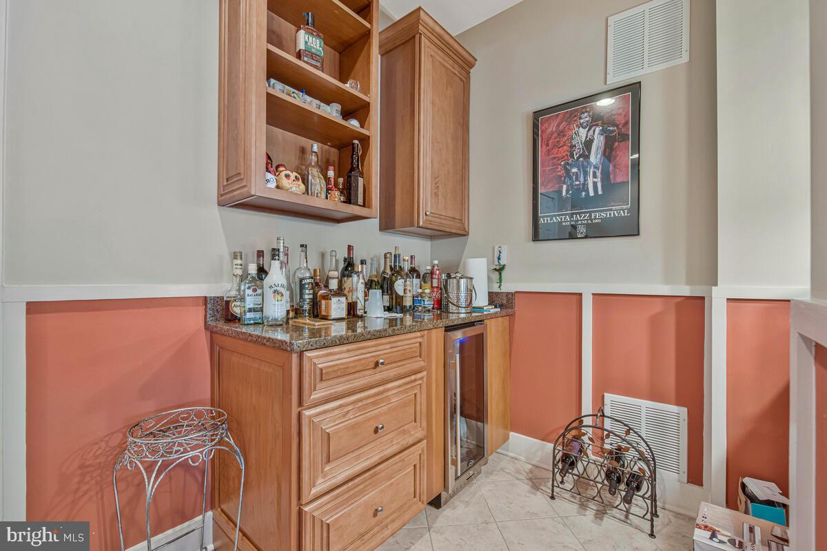 MARLBORO RIDGE - Residential