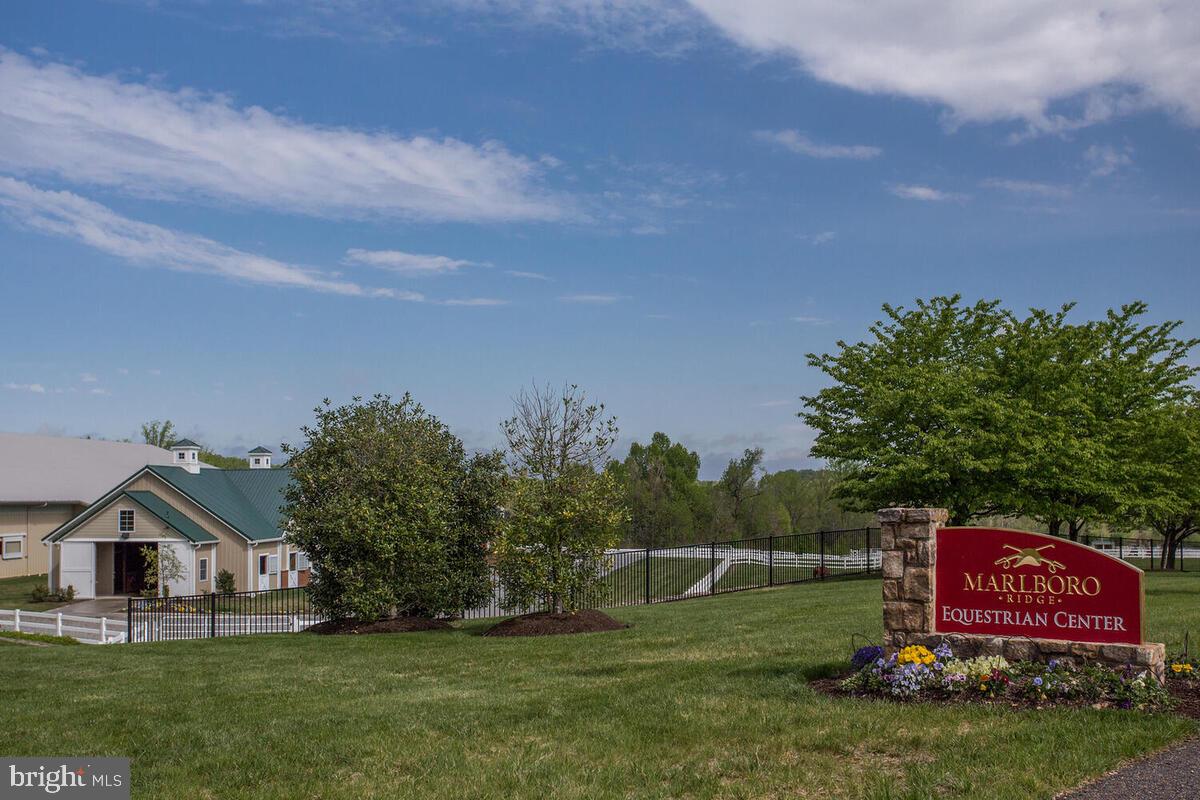 MARLBORO RIDGE - Residential