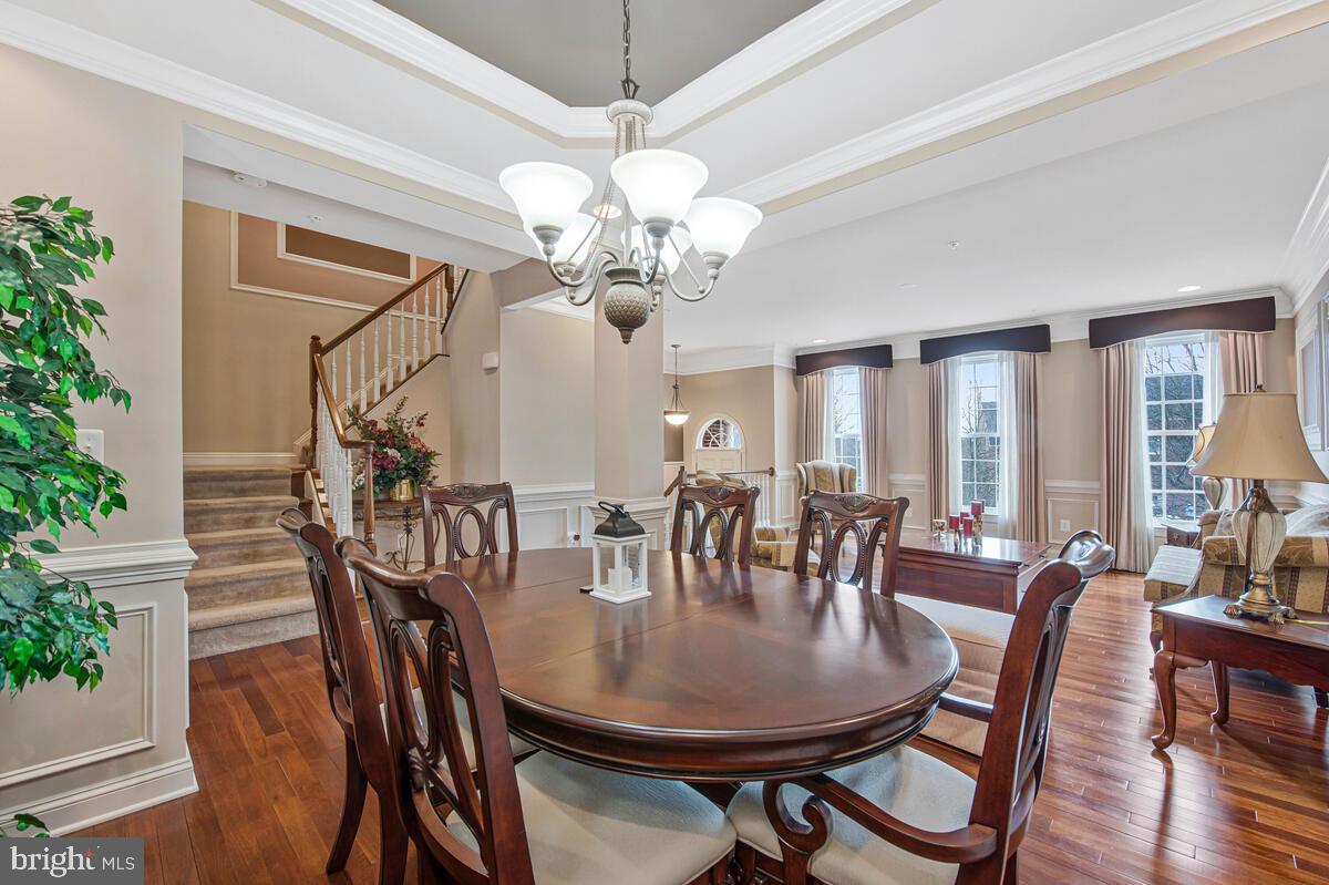 MARLBORO RIDGE - Residential