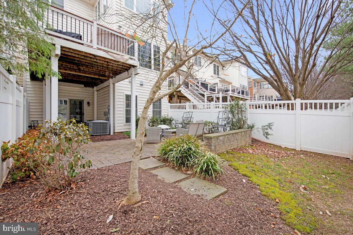 MARLBORO RIDGE - Residential