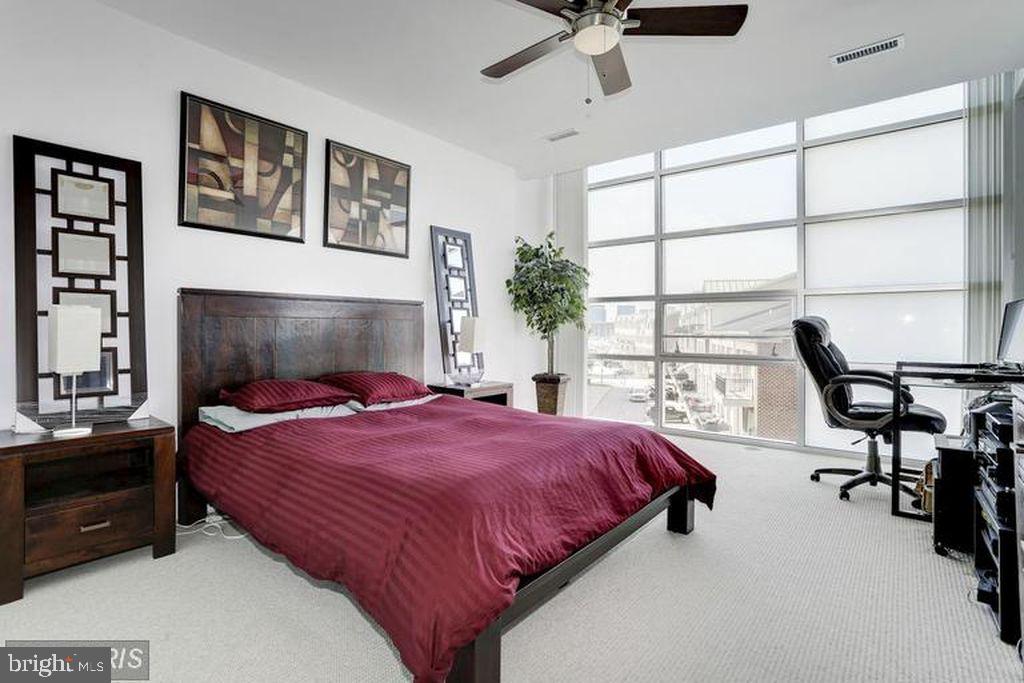 LIGHTHOUSE POINT EAST - Residential Lease