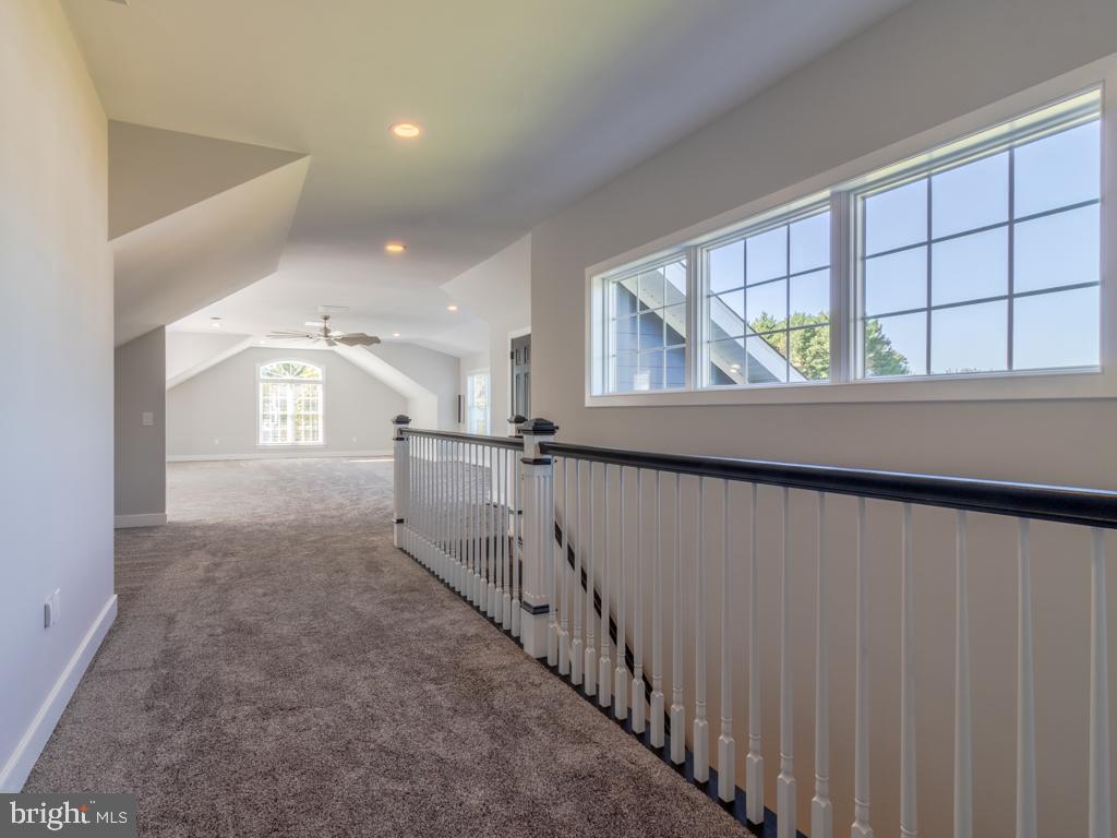 EDGEWATER ESTATES - Residential