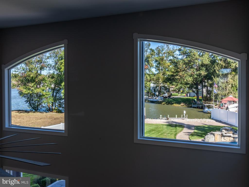 EDGEWATER ESTATES - Residential