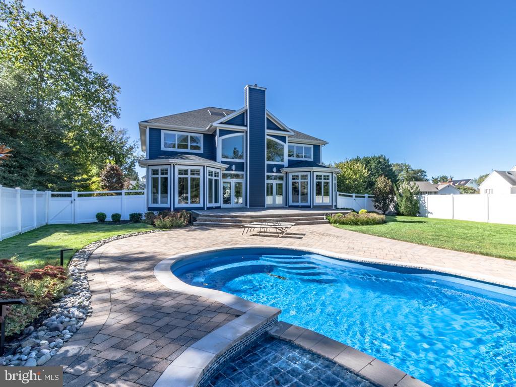 30859 EDGEWATER DRIVE