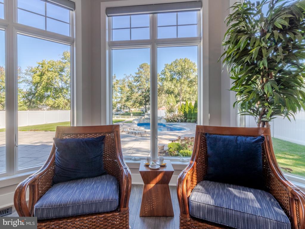 EDGEWATER ESTATES - Residential