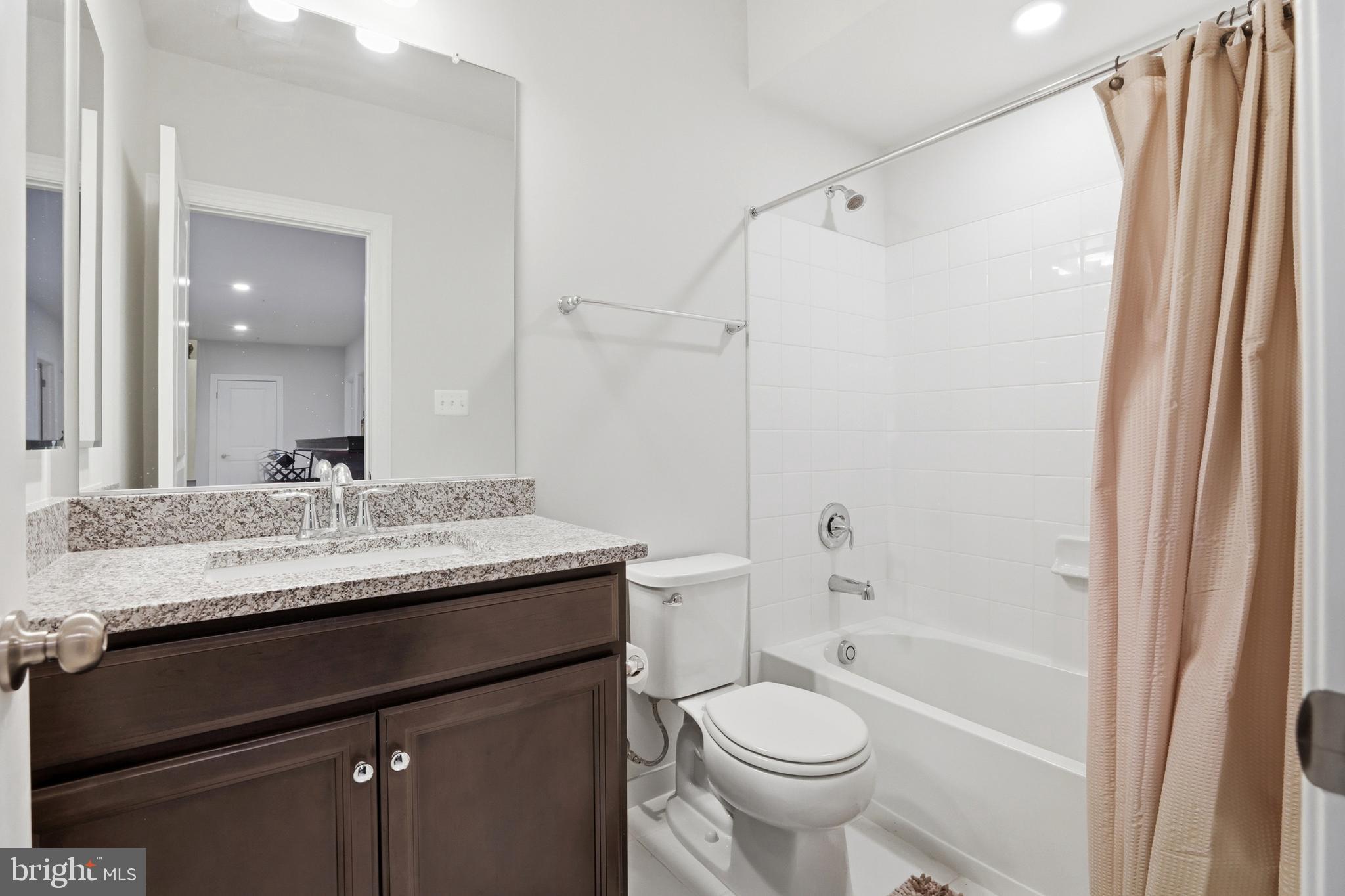 VILLAGES OF SAVANNAH - Residential