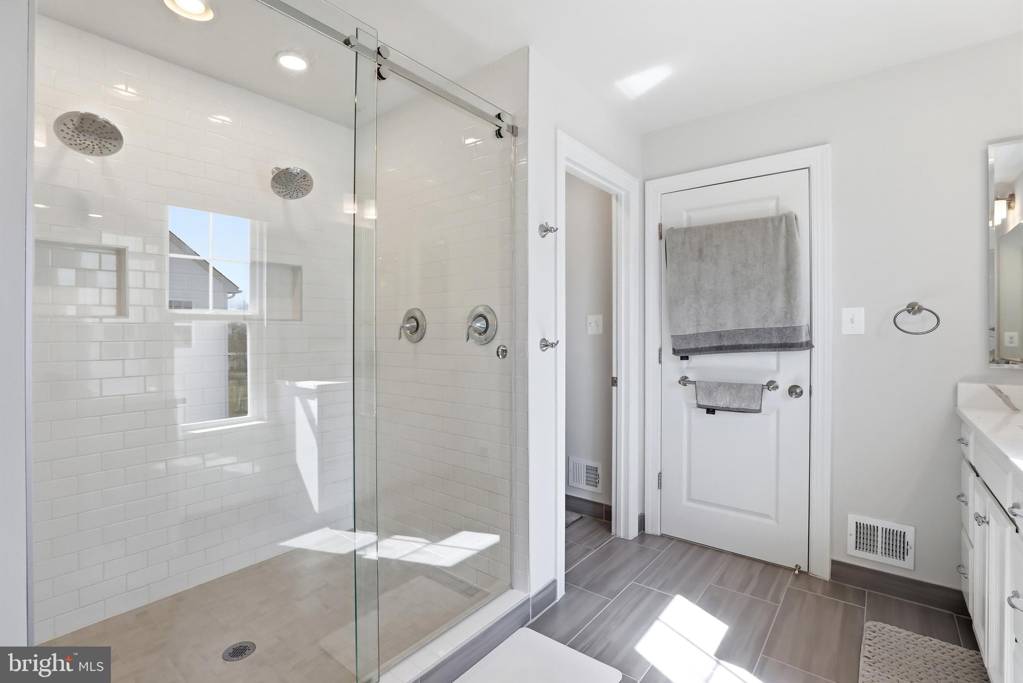 VILLAGES OF SAVANNAH - Residential