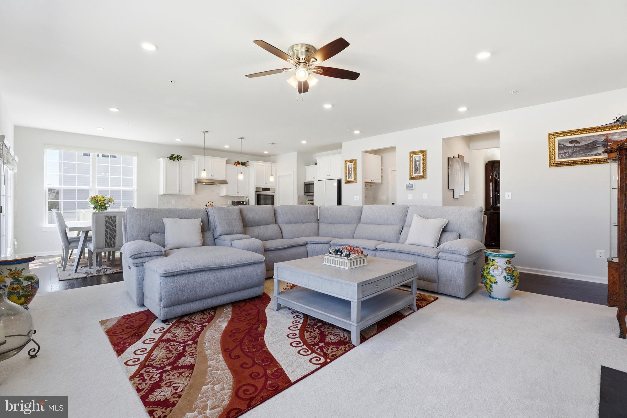 VILLAGES OF SAVANNAH - Residential