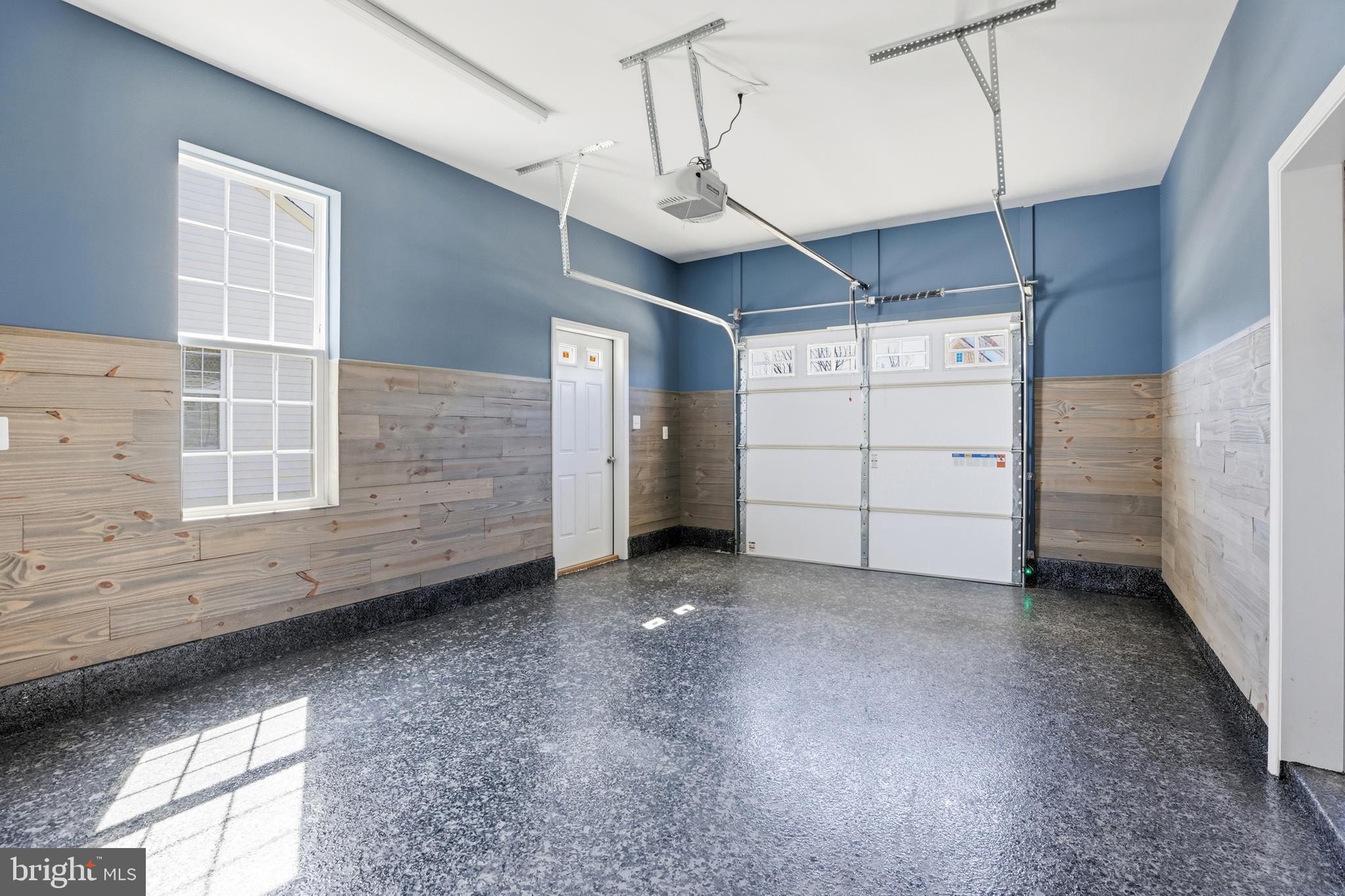 VILLAGES OF SAVANNAH - Residential