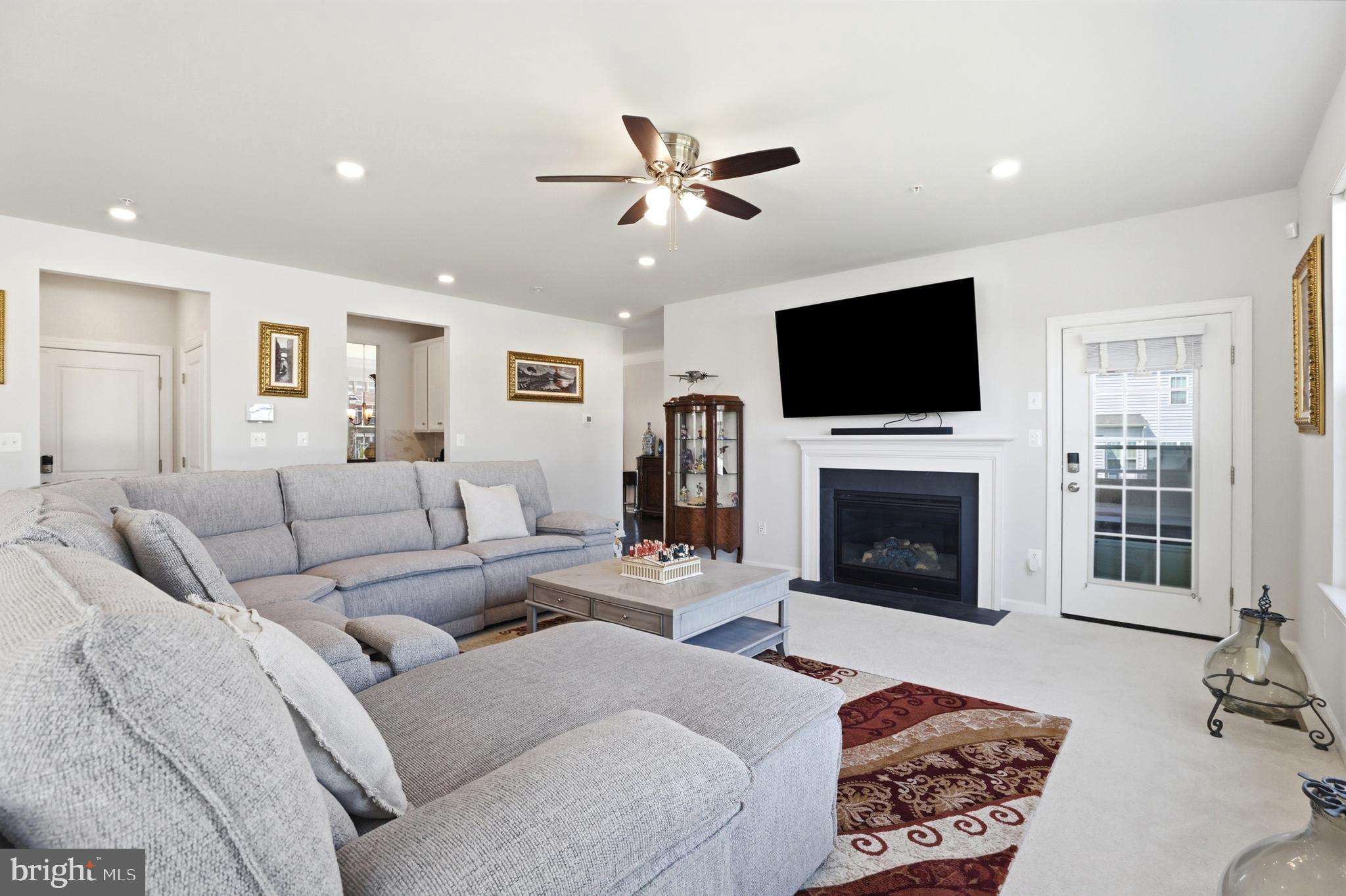 VILLAGES OF SAVANNAH - Residential