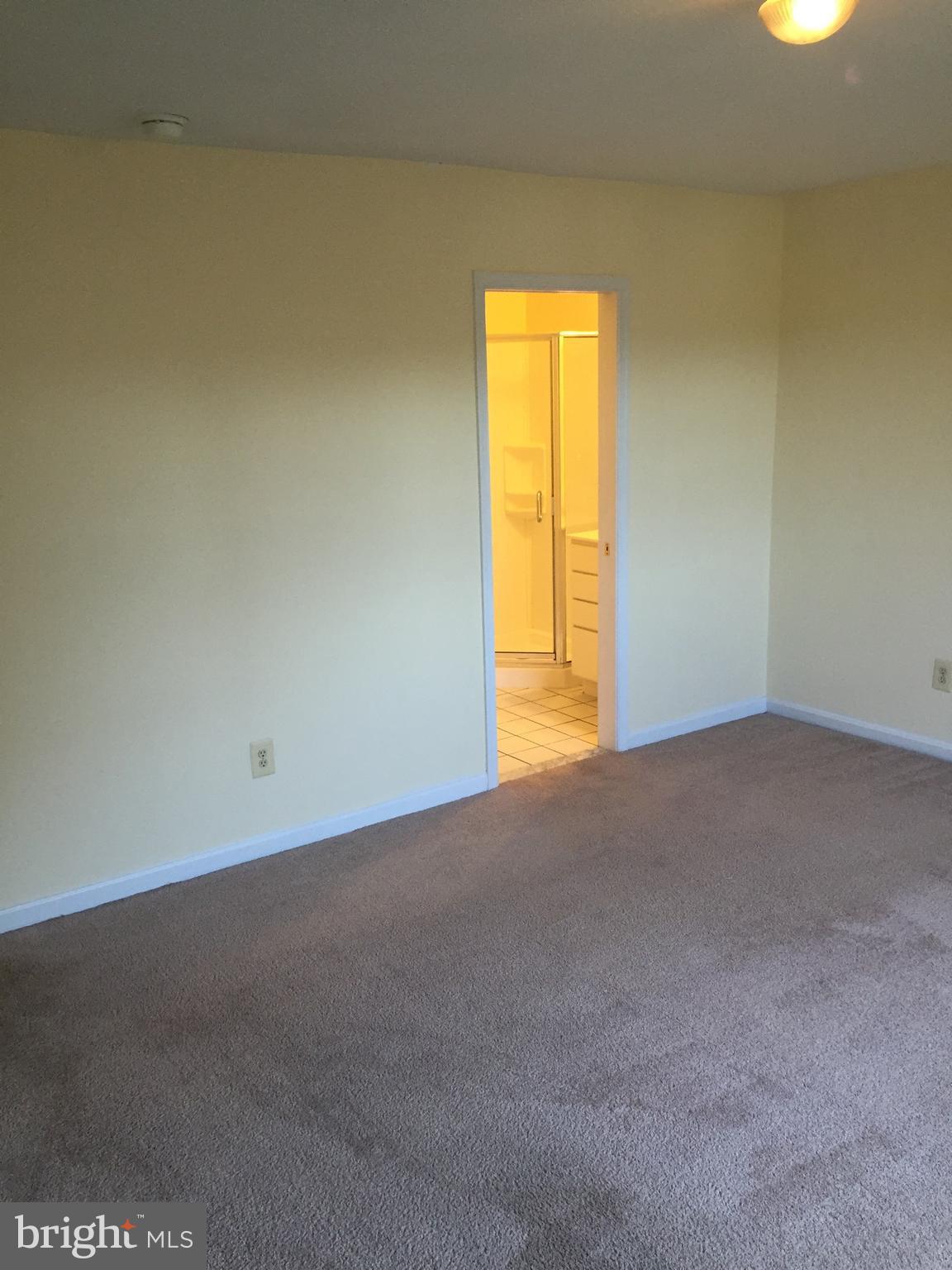 DULANEY VALLEY GARDENS - Residential Lease