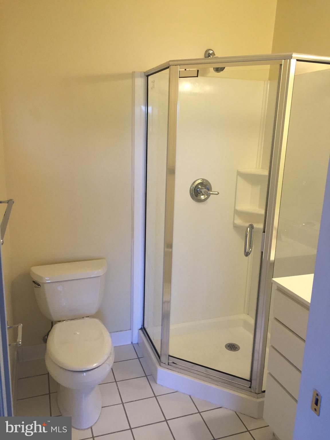 DULANEY VALLEY GARDENS - Residential Lease