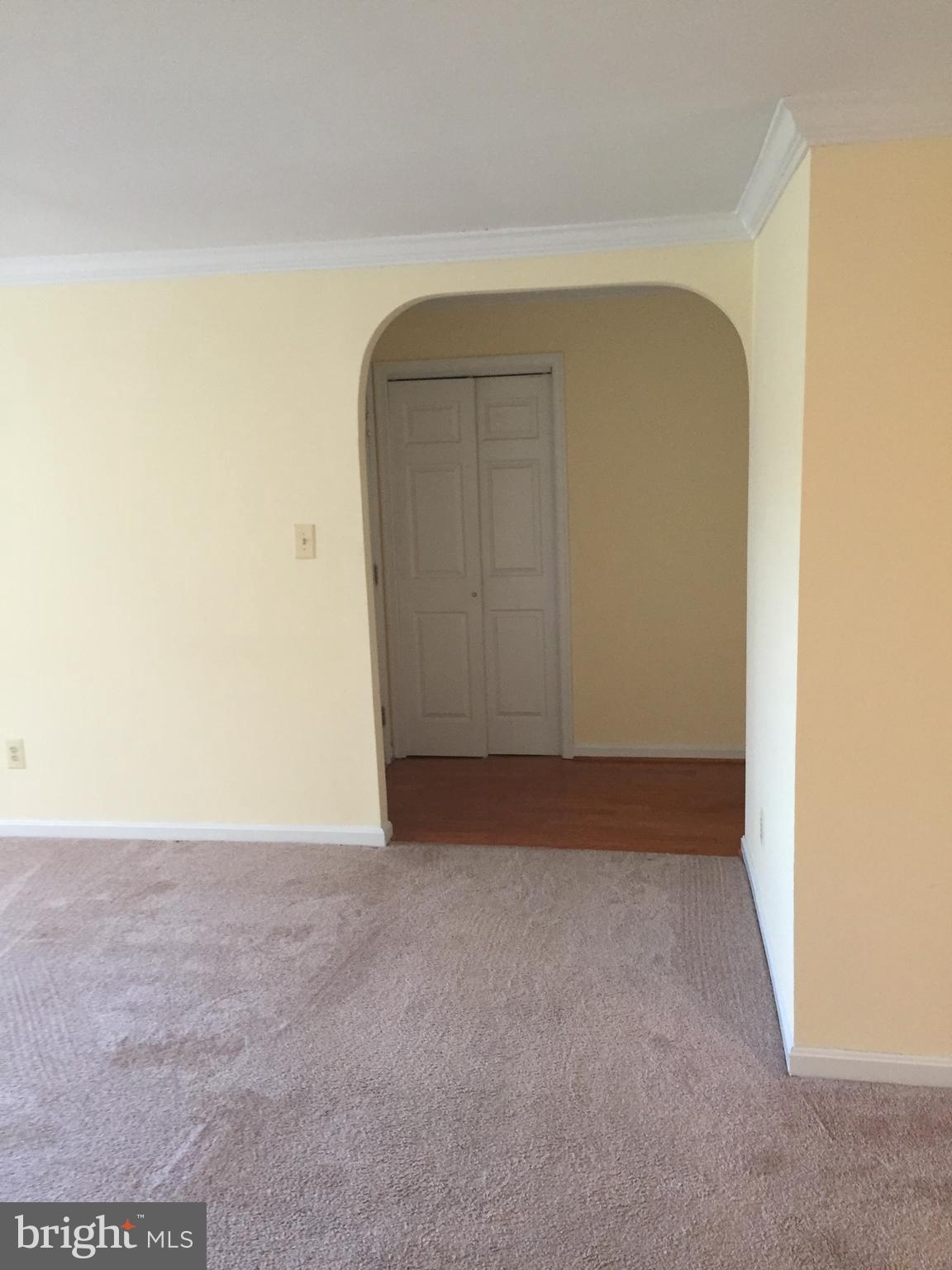 DULANEY VALLEY GARDENS - Residential Lease