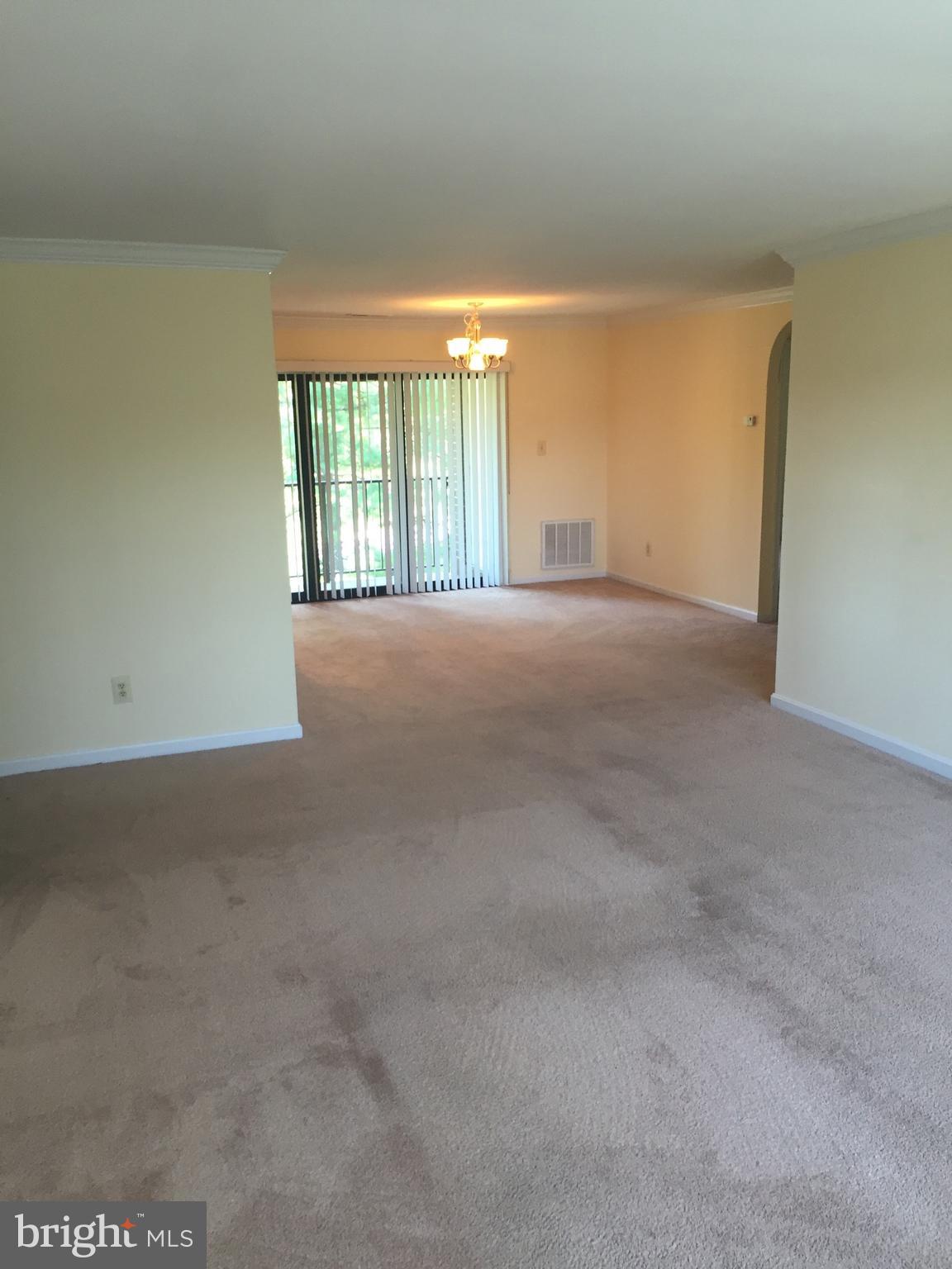 DULANEY VALLEY GARDENS - Residential Lease