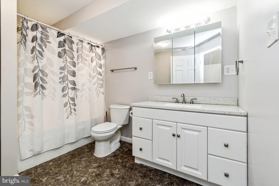 ACADEMY HEIGHTS - Residential Lease