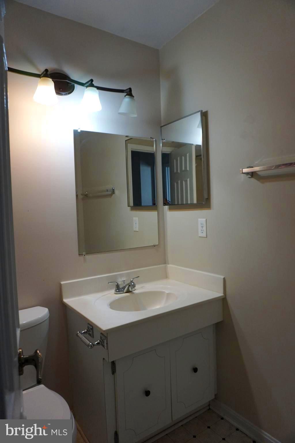 FRANKLIN FARM - Residential Lease