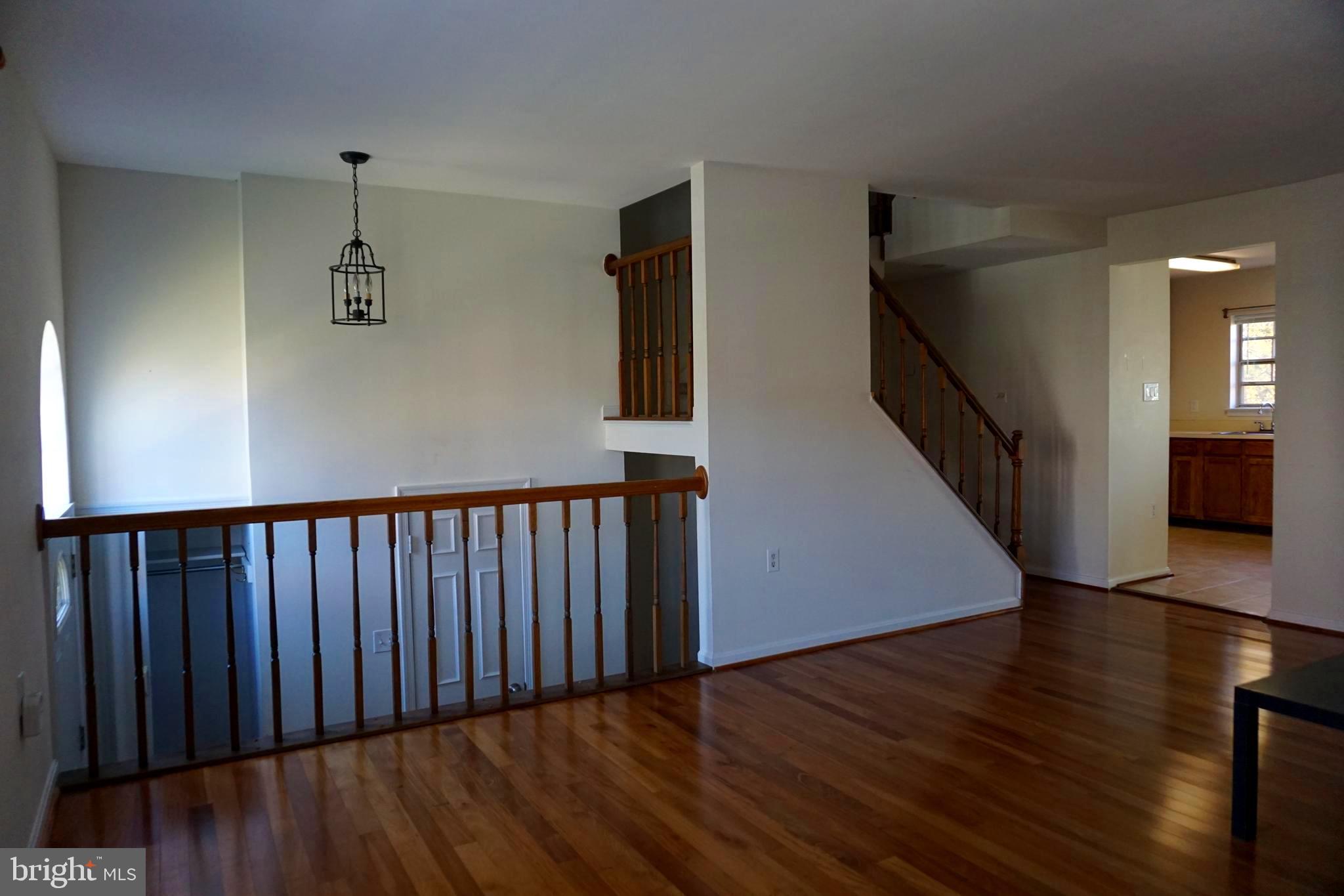 FRANKLIN FARM - Residential Lease