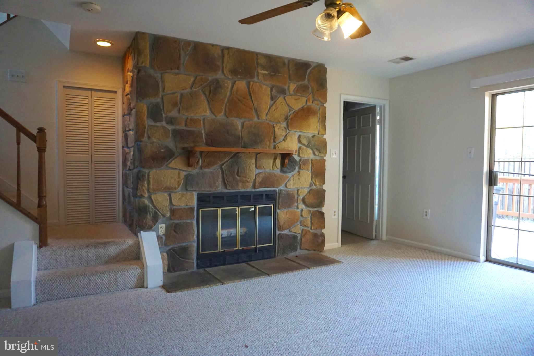 FRANKLIN FARM - Residential Lease