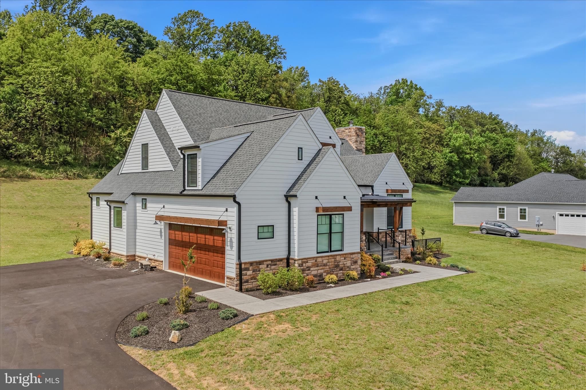 BROOKSIDE - Residential