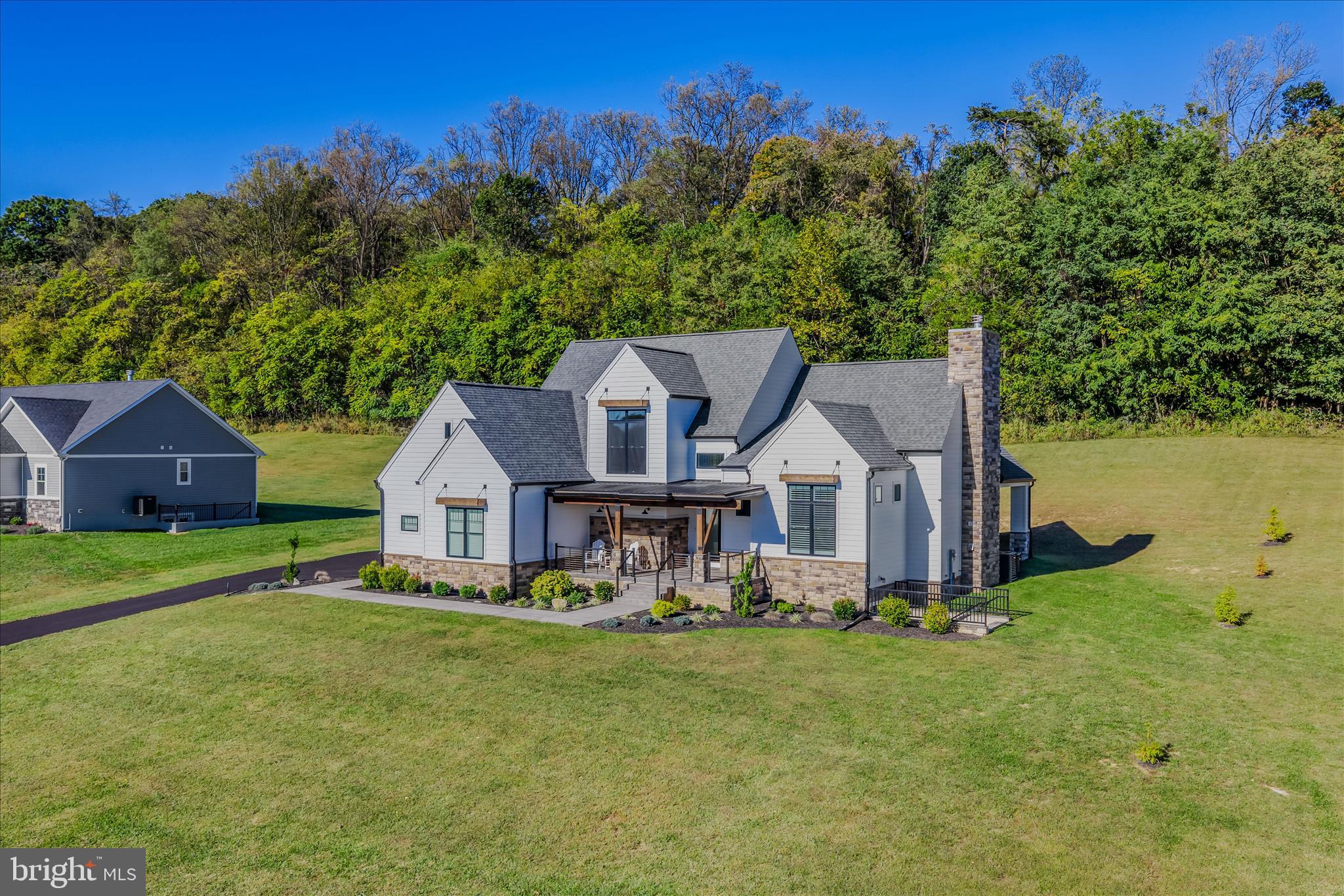 BROOKSIDE - Residential