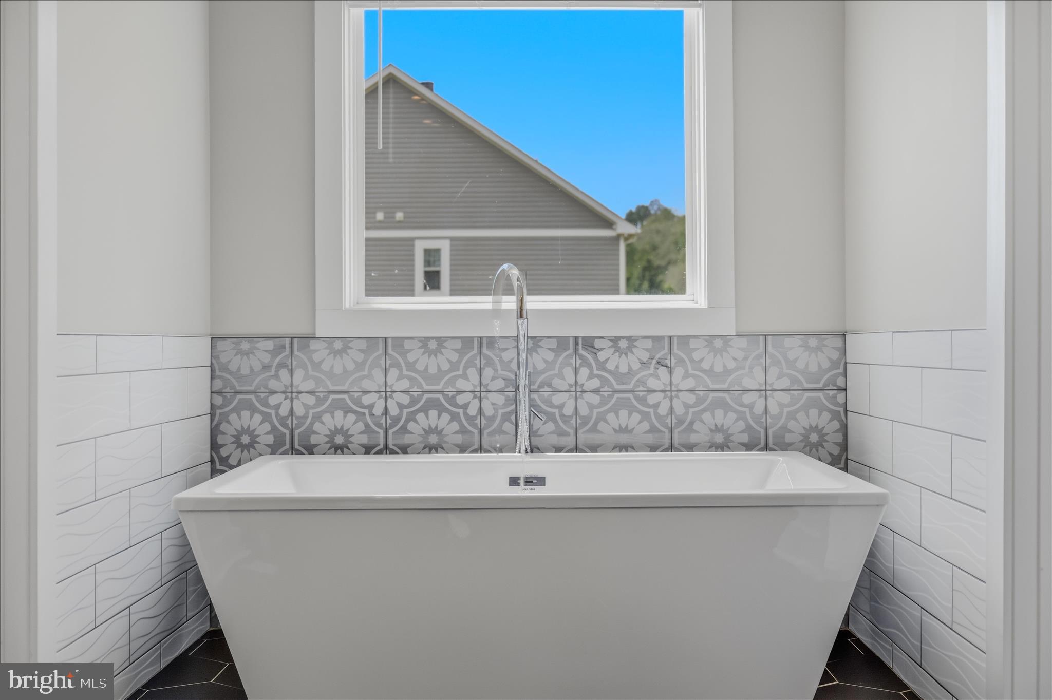 BROOKSIDE - Residential