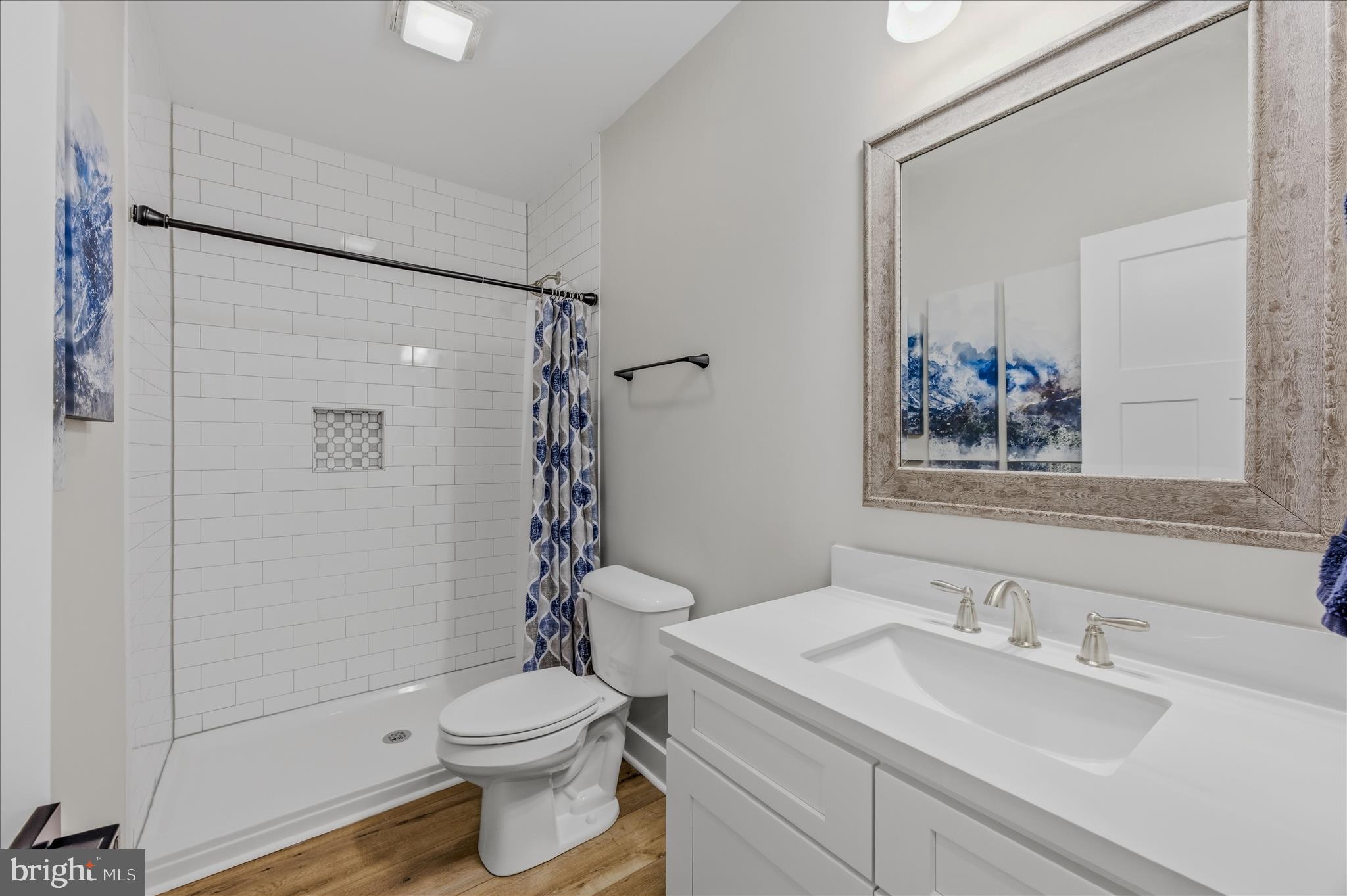BROOKSIDE - Residential