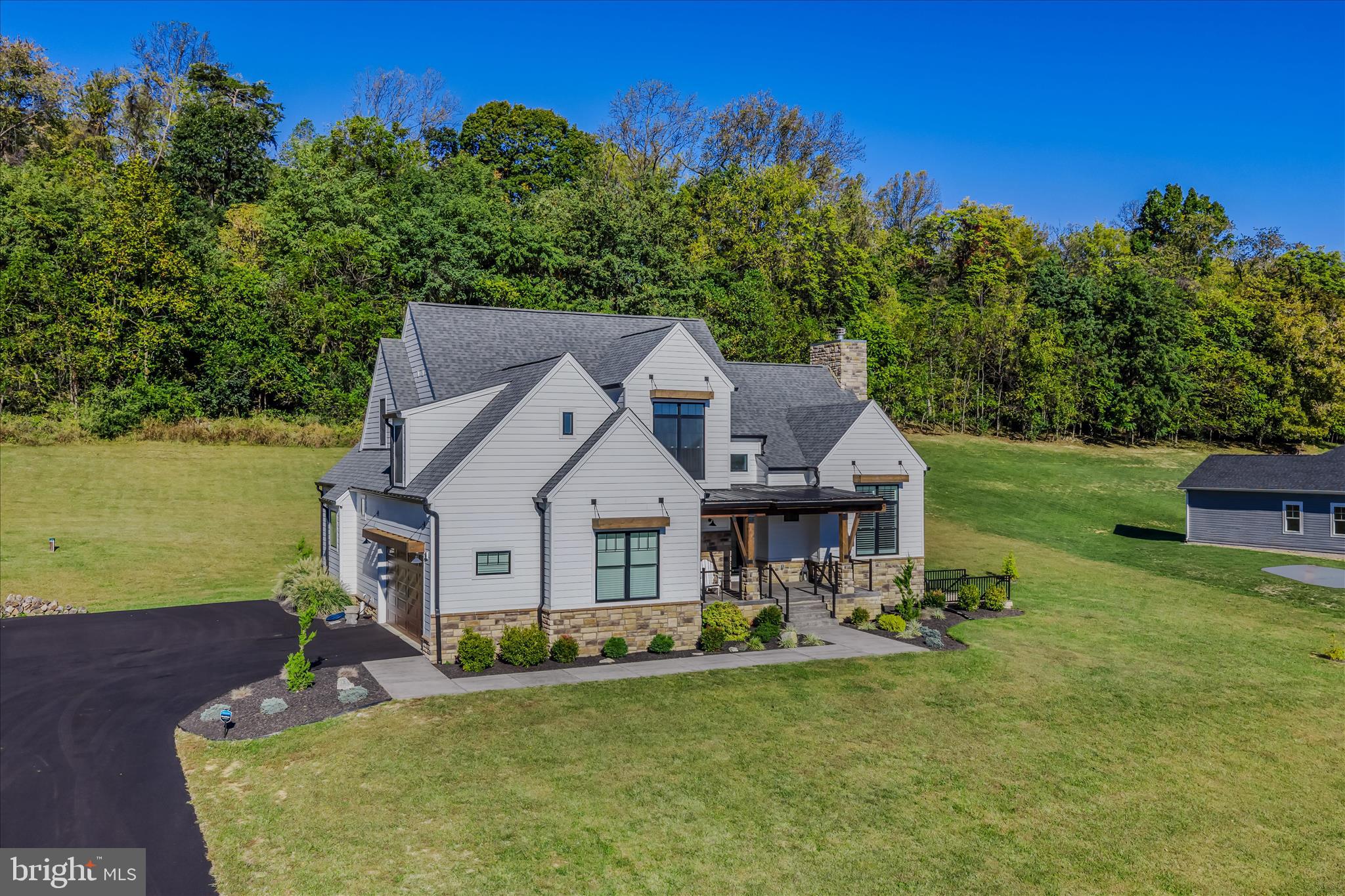 BROOKSIDE - Residential